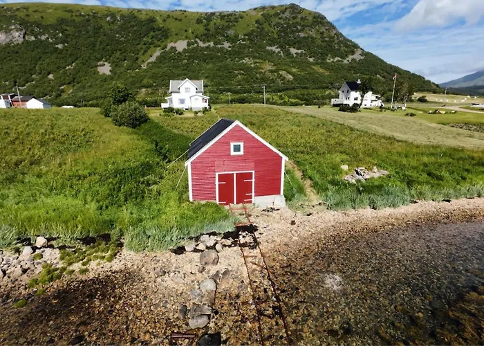 別荘 Ved Sjoen, Lofoten レクネス
