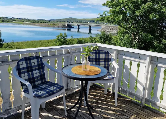 Ved Sjoen, Lofoten Ferienhaus Leknes