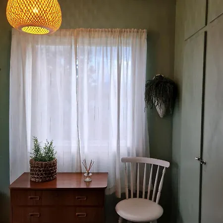 Ved Sjoen, Lofoten Holiday home *